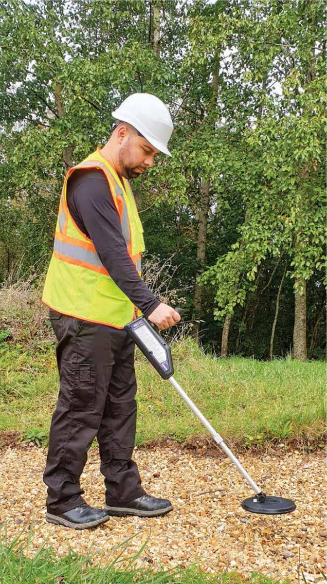 The RD312 Metal Locator in detecting objects in a wooded area.