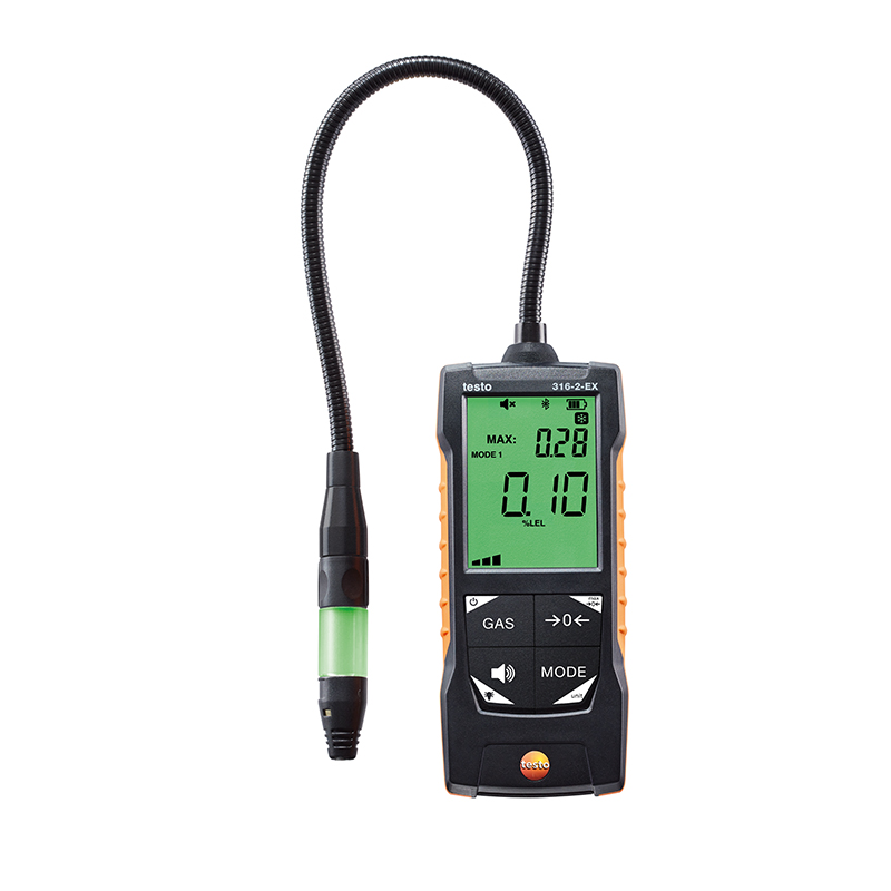 Testo 316-2 Ex Gas Leak Detector - the digital display is green and the LED in the probe head is also green. 