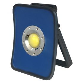 100-240V AC LED Work Light with Extension Socket