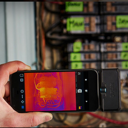 FLIR ONE PRO Electrical Example