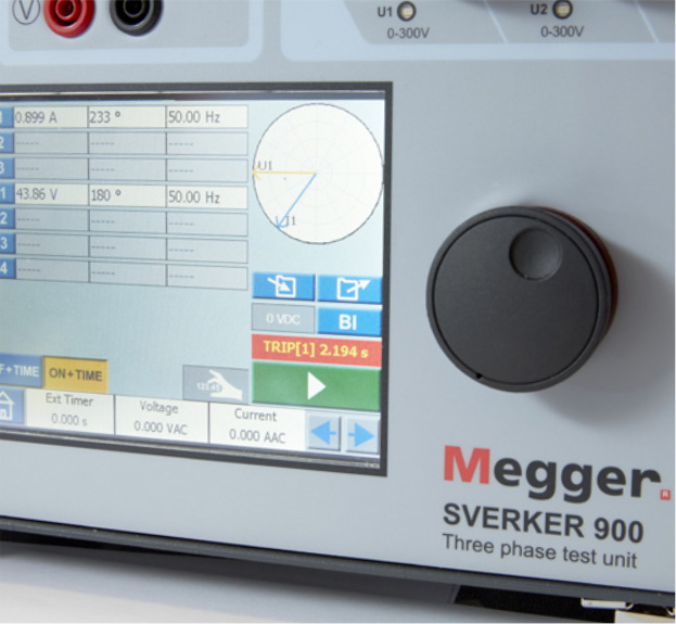 Megger CR-19000 SVERKER 900 Basic easy-to-follow touch panel.