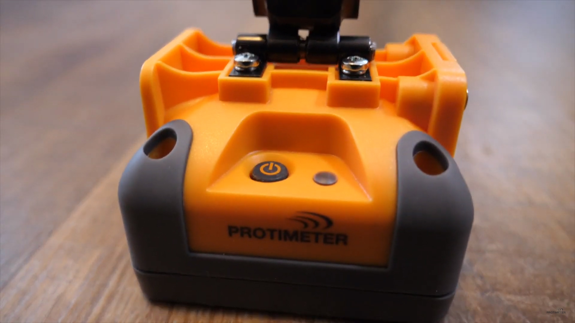 Protimeter ReachMaster Pro Moisture Meter close up of the device head.