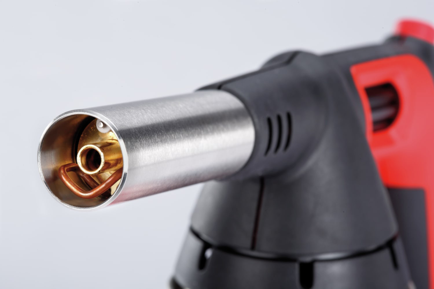 A close up of the nozzle on the Rothenberger 1000002358 Roflame 4 Piezo Soft Soldering Torch.